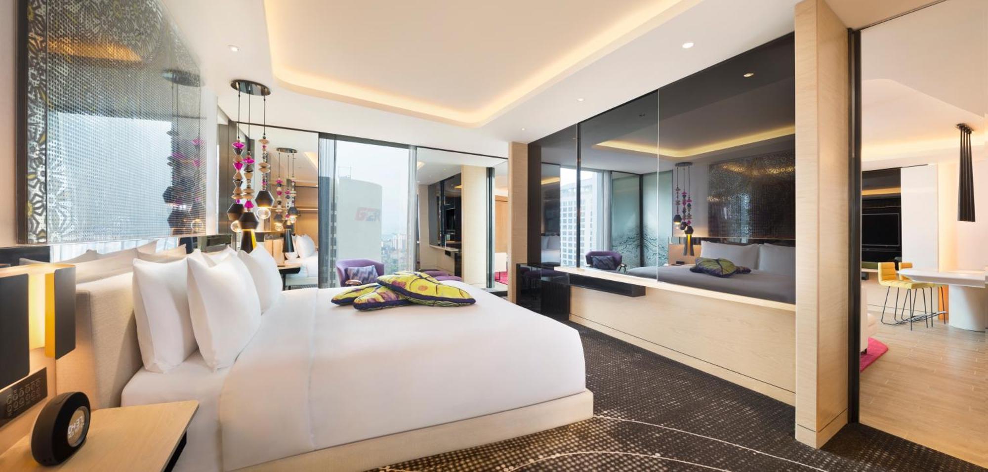 Hotel W 5*